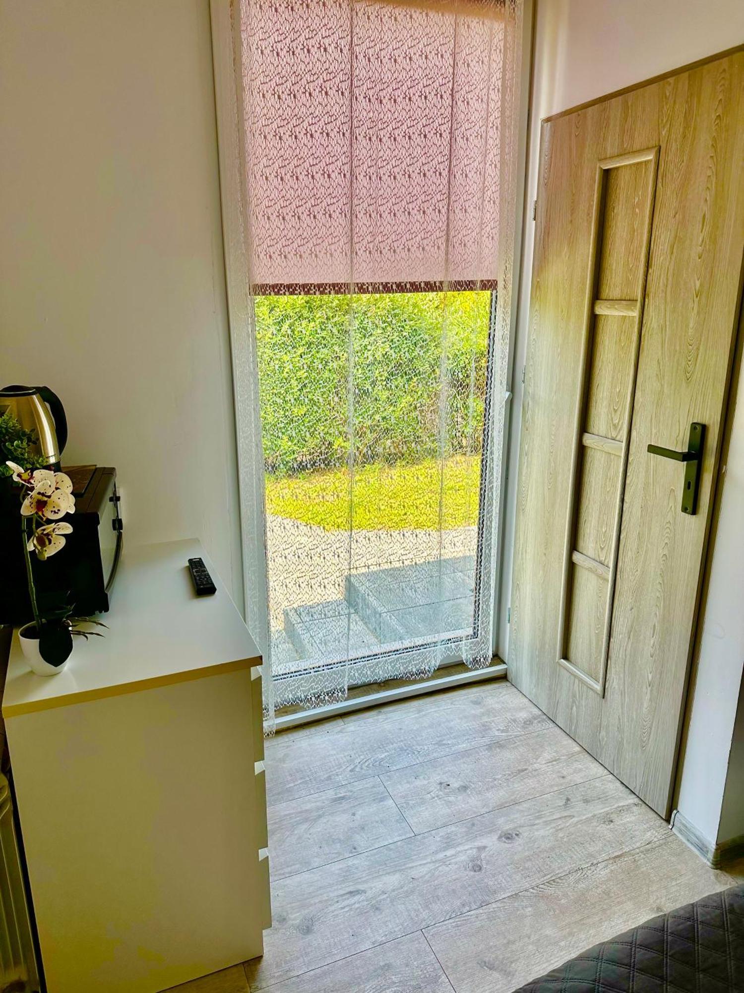 Apartament Nr 5 Lub 6 Przy Sali Kominkowej Przeczyce Екстер'єр фото